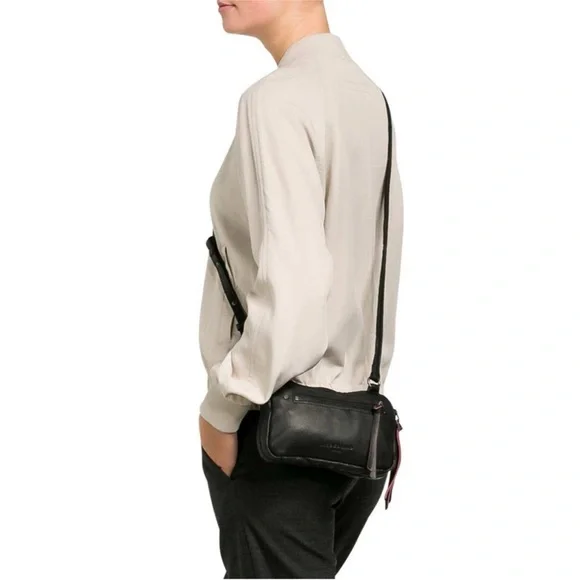 Liebeskind Janina 9695 Black Leather Mini Crossbody Bag Double Zipper Minimalist - Picture 2 of 7